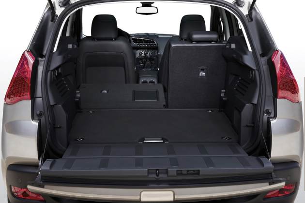 Peugeot 3008:
Peugeot 3008